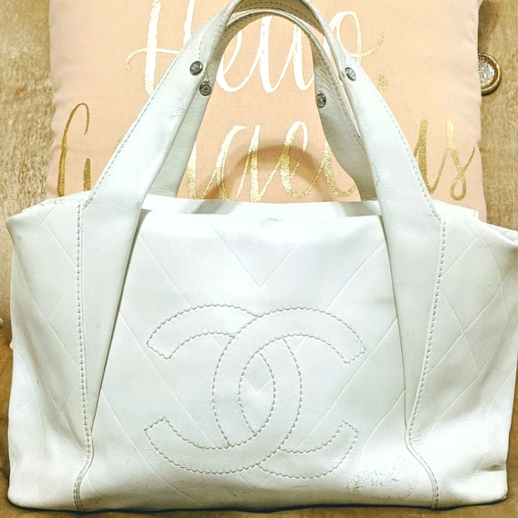 Chanel Chevron Handbag - Picture 1 of 13